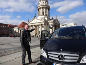 Private Berlin guide with Mercedes-Benz luxury minivan at Gendarmenmarkt Berlin